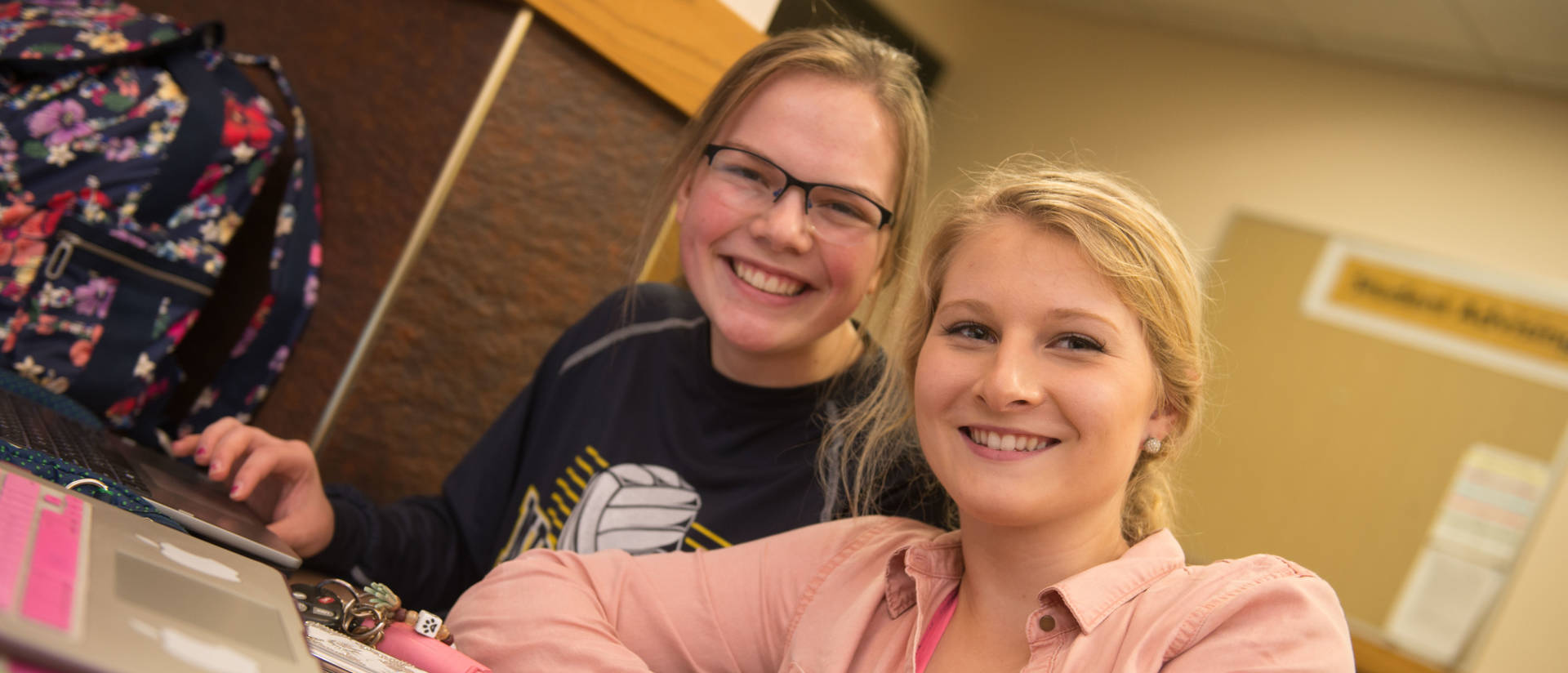 UW-Eau Claire – Barron County students study in a classroom.