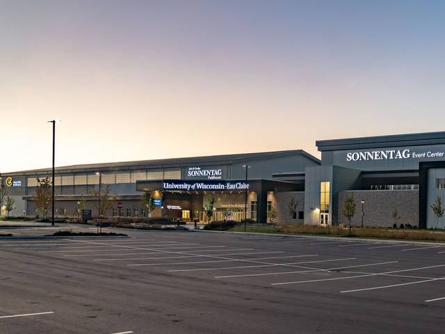 Sonnentag Building View