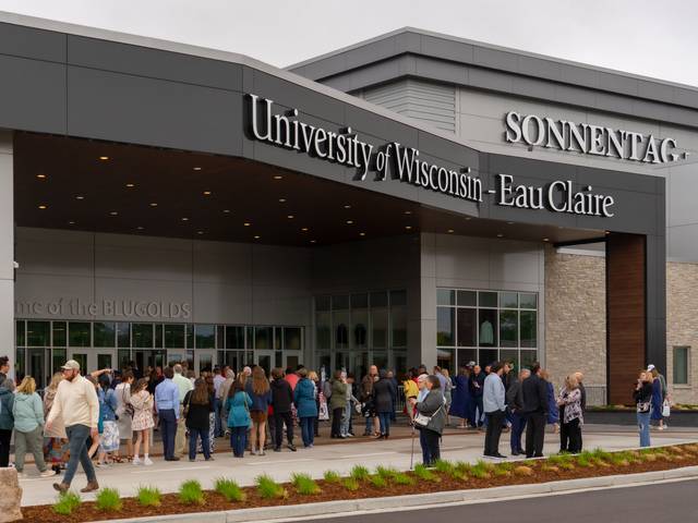 Sonnentag Building View