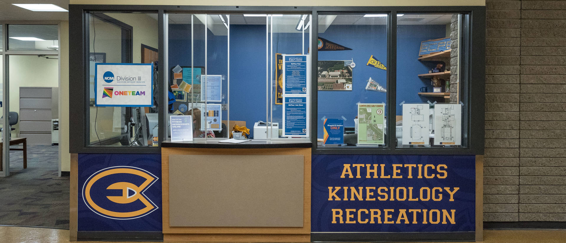 Photo of the Kinesiology Recreation Desk