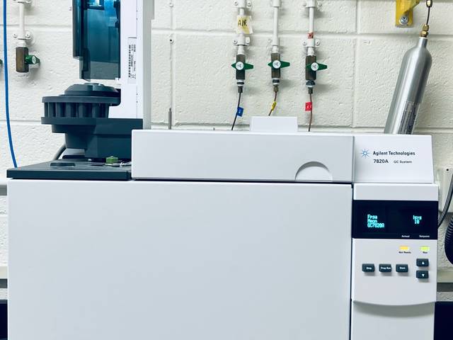 Agilent 7820A GC System with Autosampler