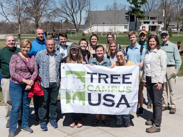 Group Photo with Tree Campus USA sign