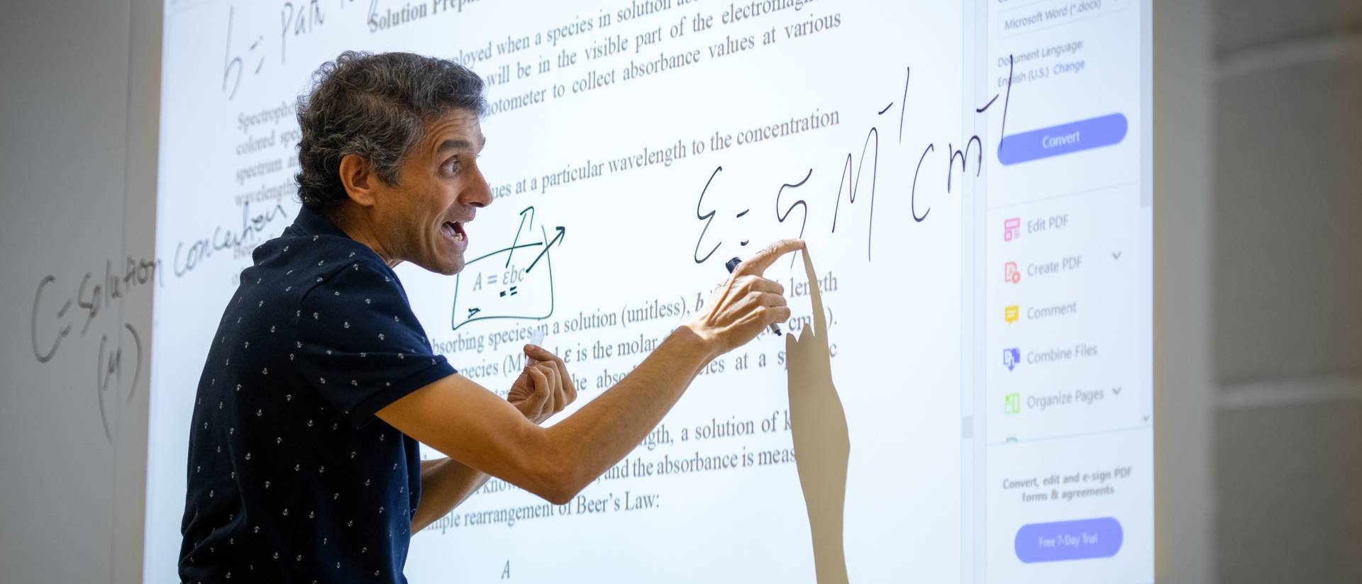 Students in a Chemistry 106 classroom.