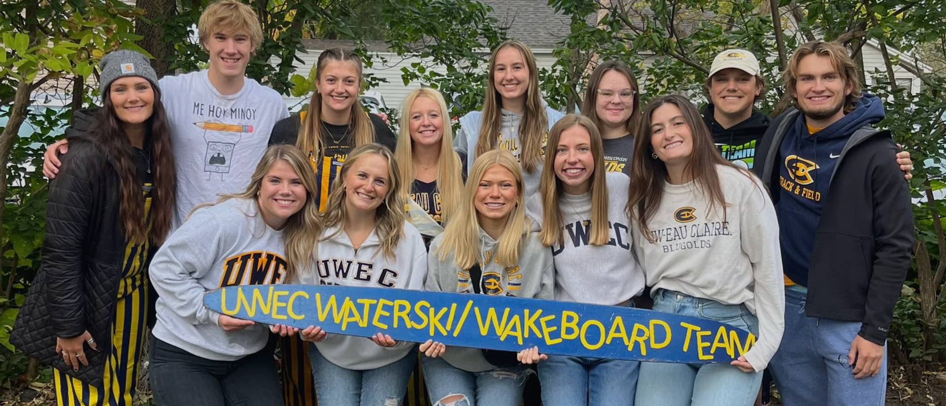 waterski club group photo