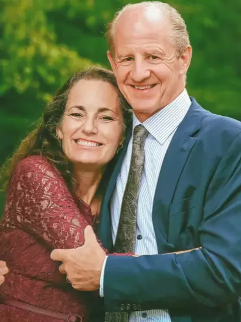 Dr. Kathleen Hanlon-Lundberg and Leiv Erik Lundberg