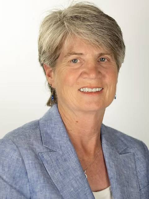 Professional portrait of Cheryl Jensen