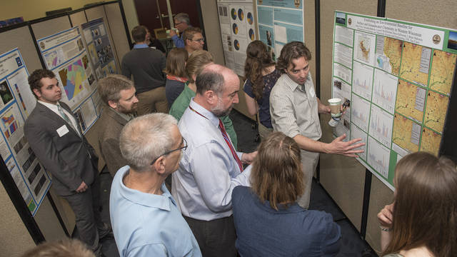Geology students wow the Board