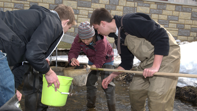 Students in Little Niagara Creek