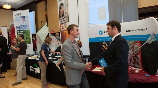 UWEC Student at internships fair